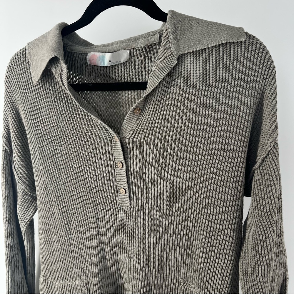 Long Sleeve Ribbed Knit Dress - Picture 5 of 10